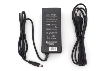 Cargador para HU-P1316, 12 V / 4 Ah, TecMaschin